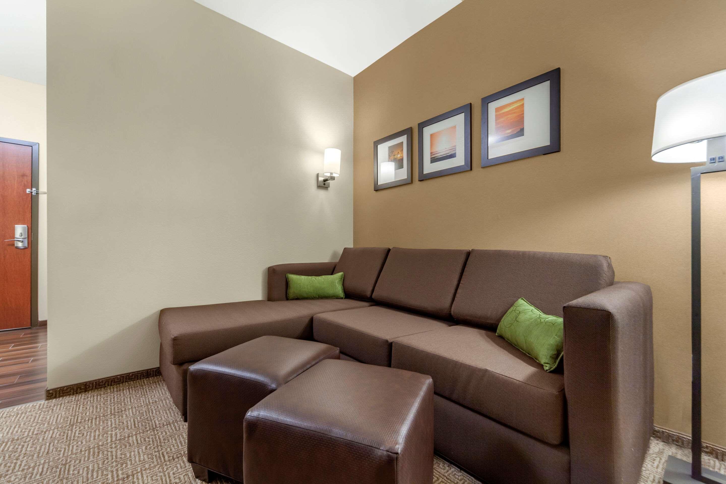 Comfort Suites Grand Island Exterior photo