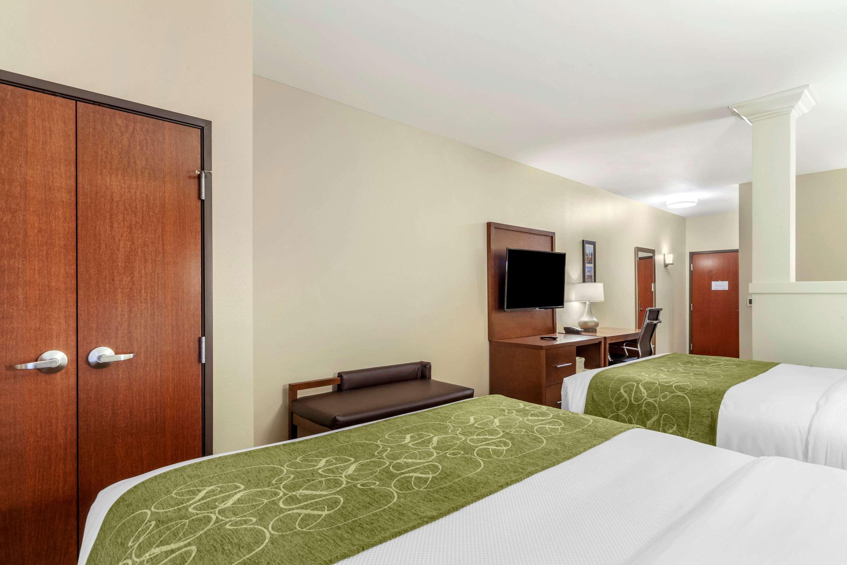 Comfort Suites Grand Island Exterior photo